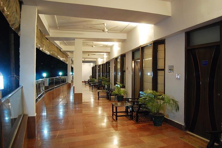 Ganga Beach Resort Rishīkesh Екстериор снимка